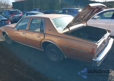 1978 Chevrolet Impala z USA, uszkodzony, nr VIN 1L69U8S312240